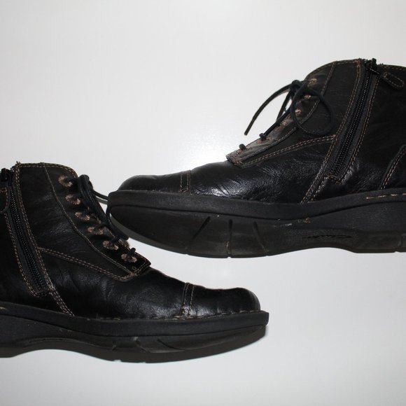 clarks black leather booties - Picture 6 of 9